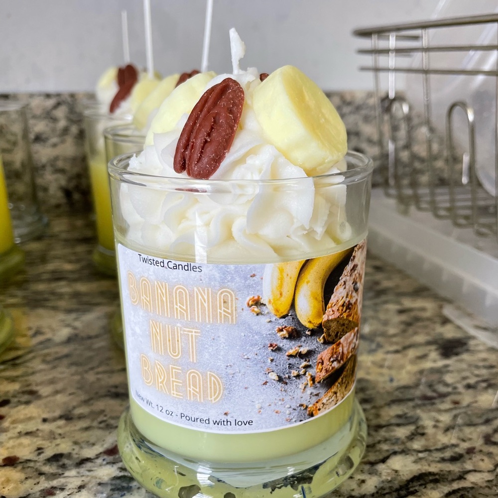 Banana nut bread candle